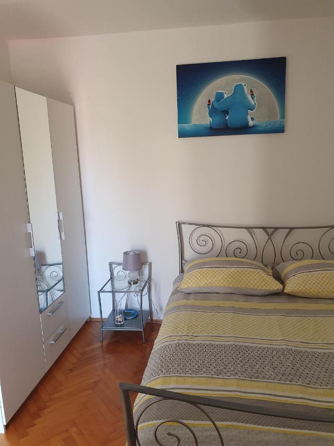 Apartmani Adam Primošten Εξωτερικό φωτογραφία